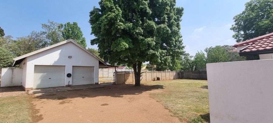 To Let 3 Bedroom Property for Rent in Vaalpark Free State